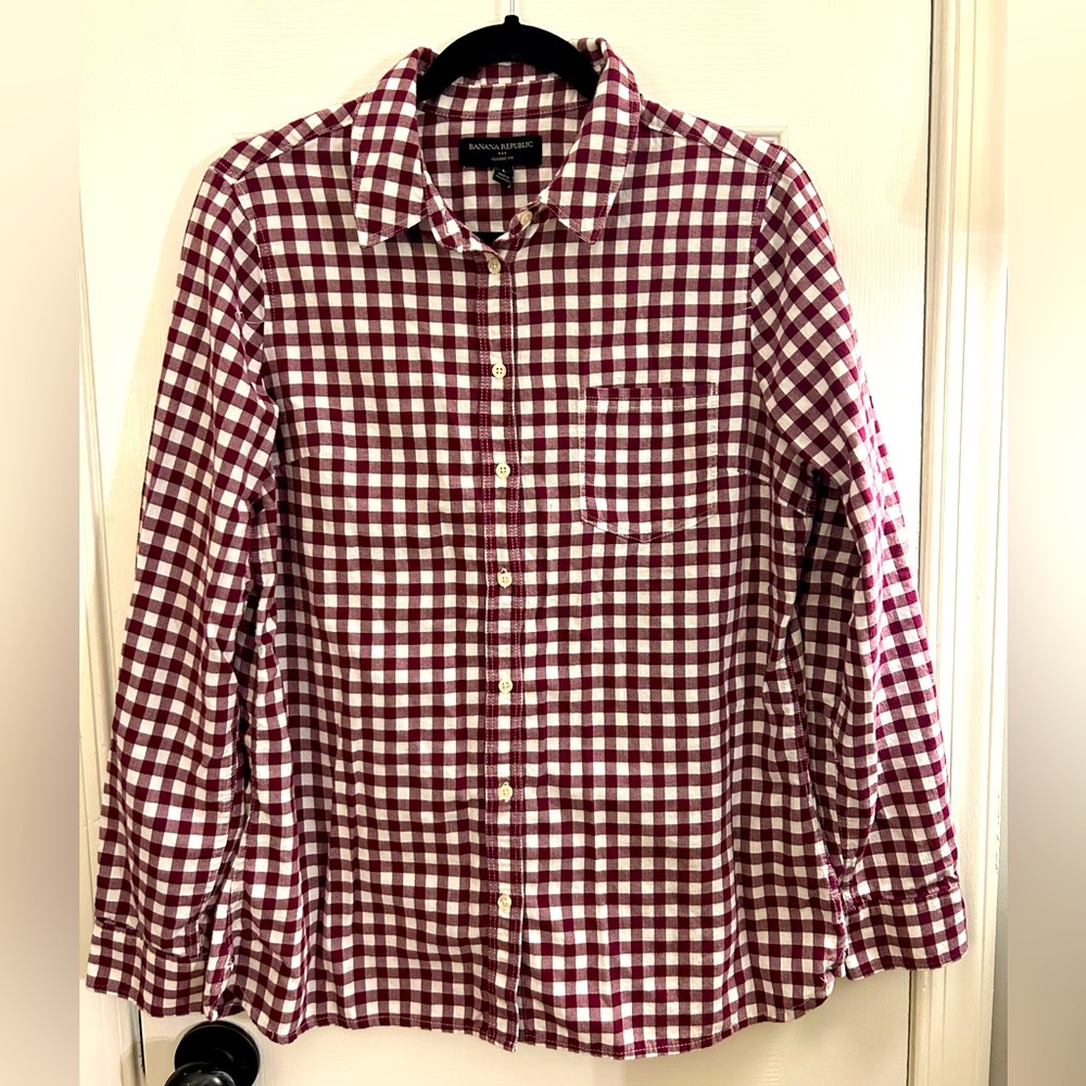 Women’s Banana Republic Large Maroon & White Gingham Button Up Blouse Top